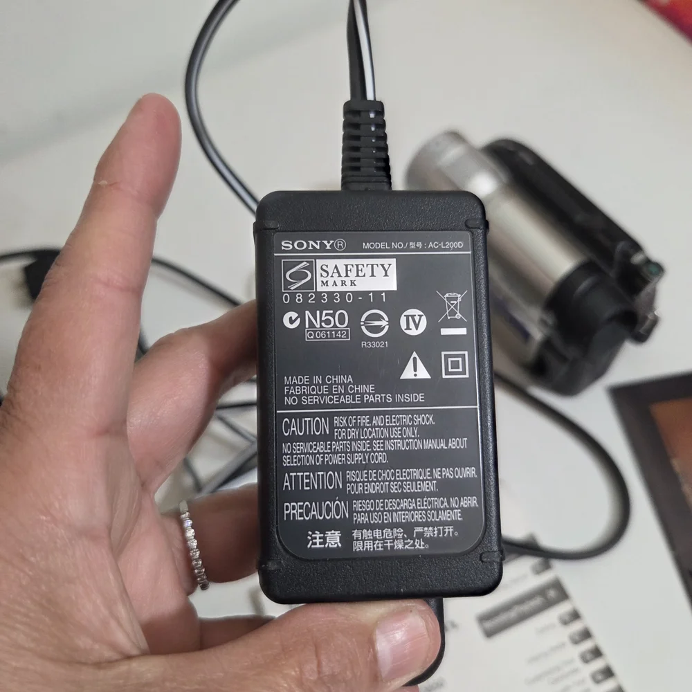 Sony Handycam DVD650/DVD850 ELECTRONIC Camara